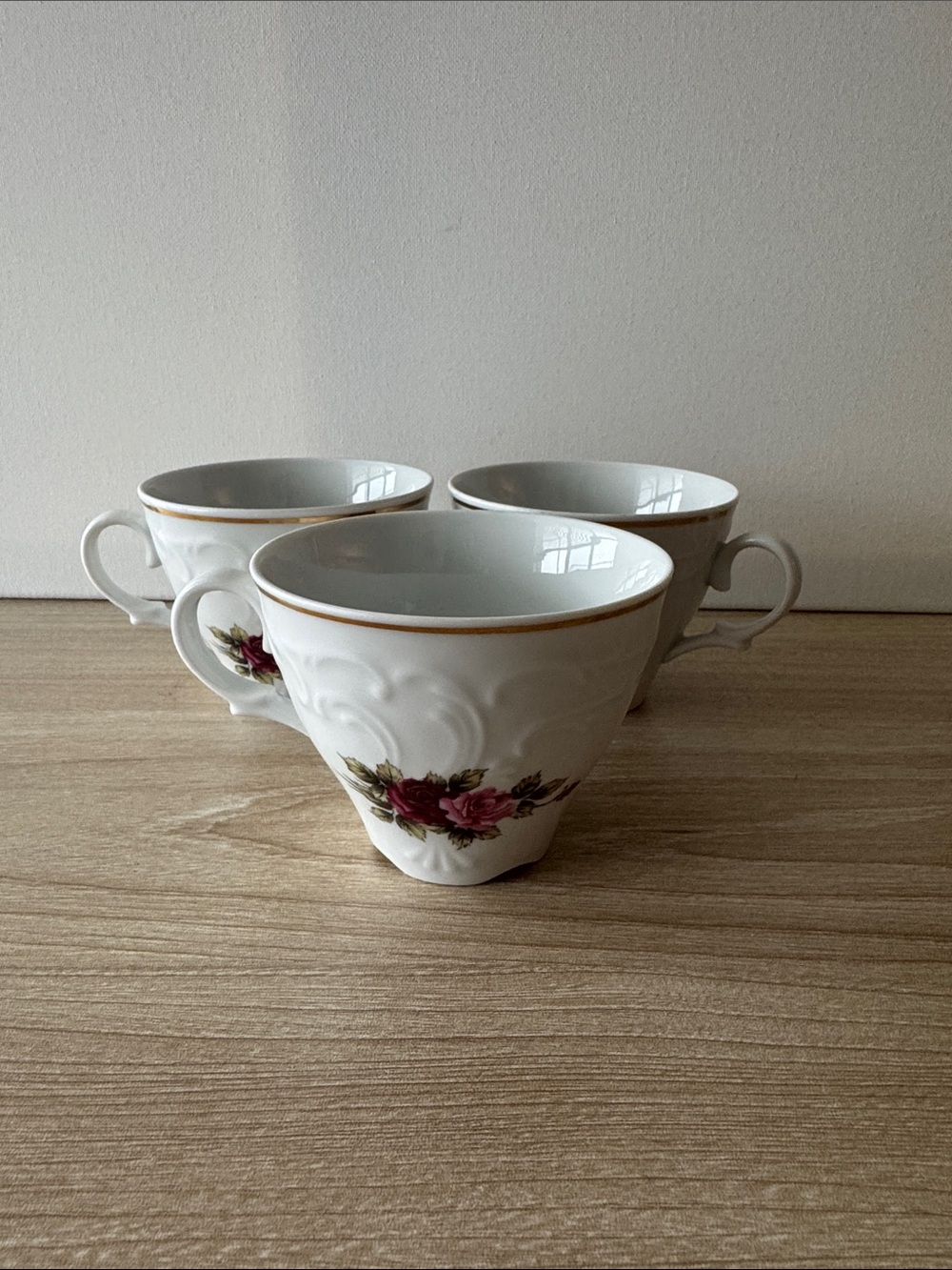 Vintage Menuet Poland Floral Teacups Set of 3 Pink Roses Gold Trim